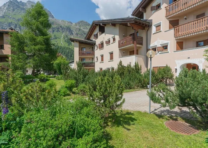 아파트 Chesa Polaschin B6 By Interhome