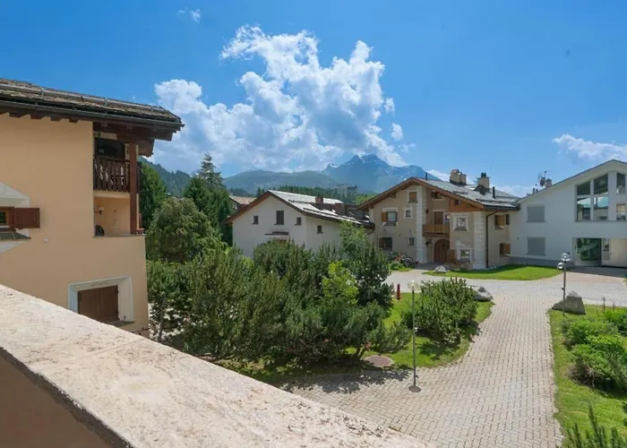 شقة Chesa Polaschin B6 By Interhome